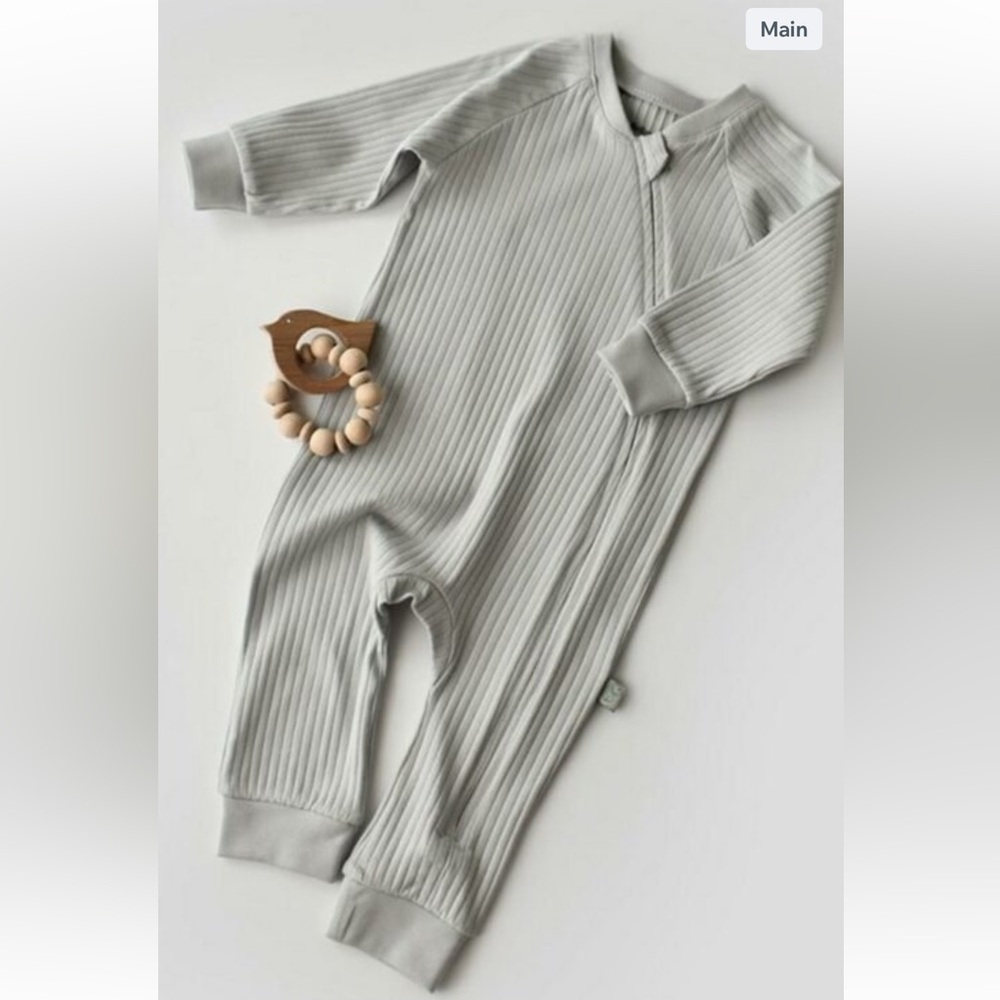 Stay Comfy and Allergy-Free with our Gray Zippered Organic Cotton Romper.